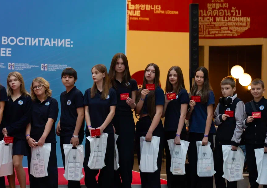 Фото В Новосибирске первый медиакласс увеличился до 90 юнкоров 2 - Сиб.ФМ Фото В Новосибирске первый медиакласс увеличился до 90 юнкоров 2